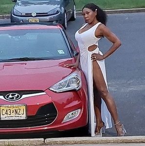 Meet your Posher, Candy